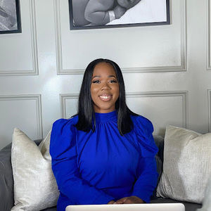 Meet your Posher, Junell